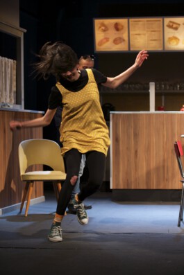 Truckstop Anne Welenc